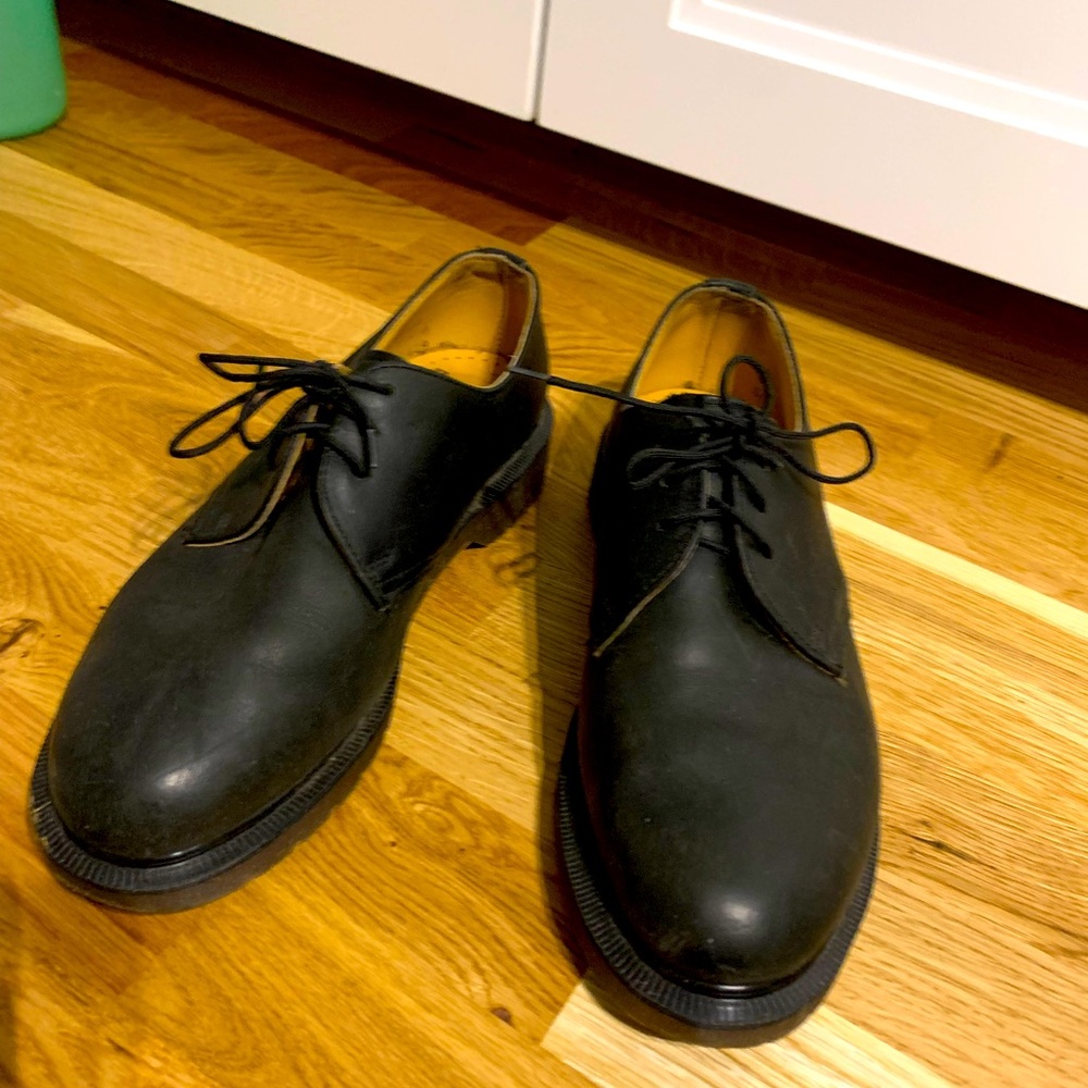 Vintage Doc Marten oxfords